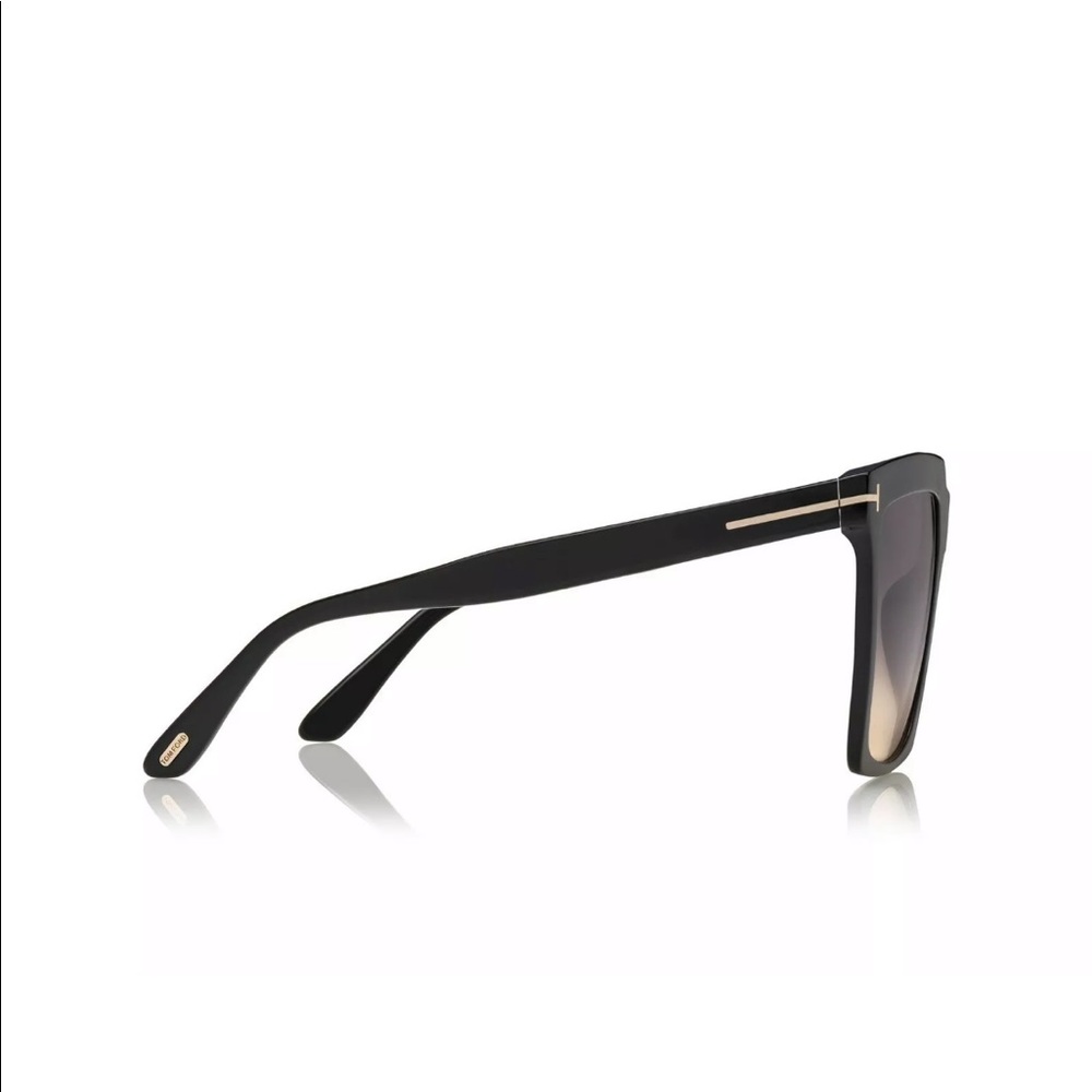 Tom Ford Sabrina FT0764 01B Black Smoke Sunglasses - Picture 10 of 11